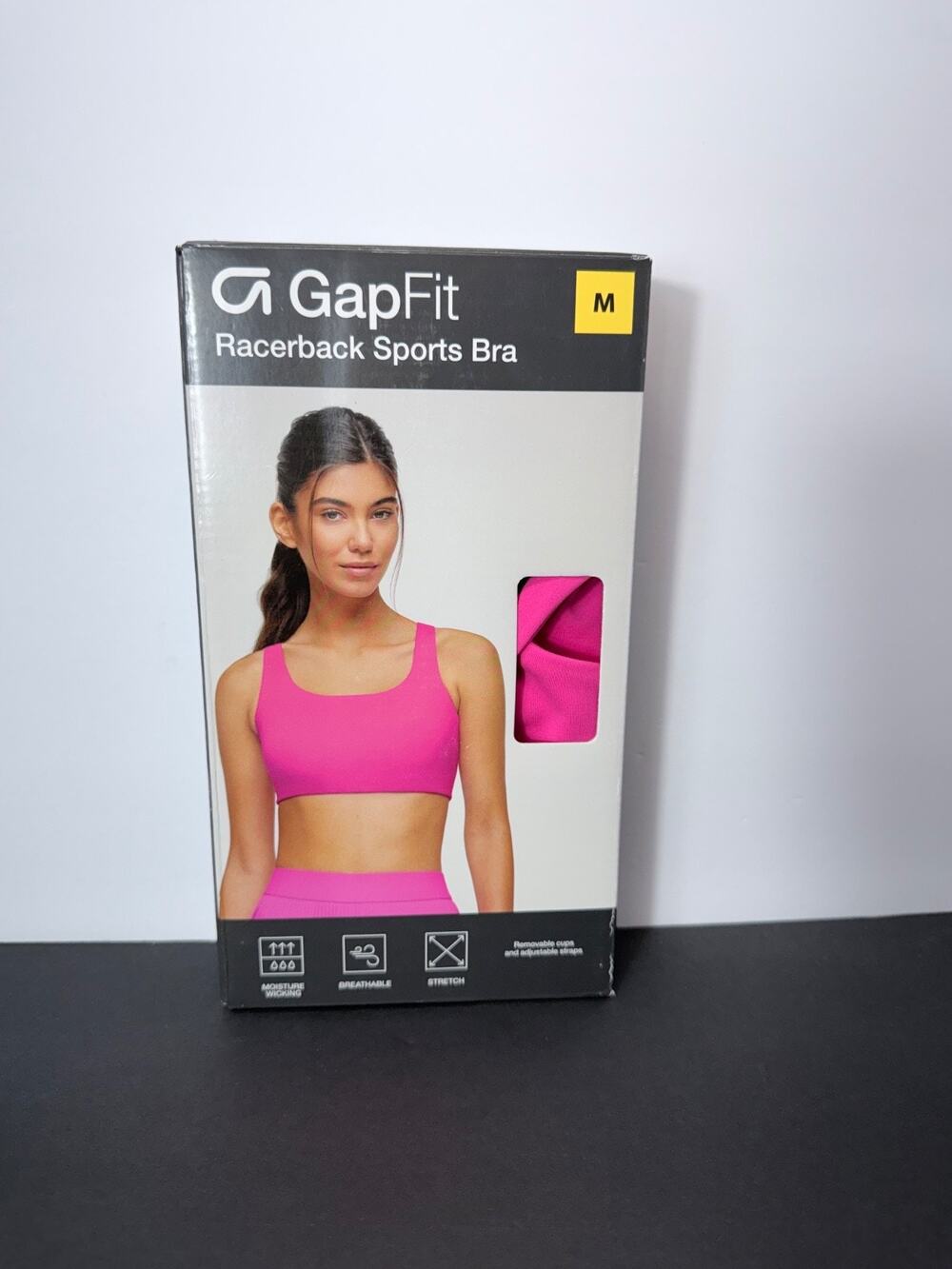 GapFit Women's Lightweight & Breathable Racerback Sports Bra Size M Pink